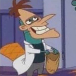 Meet your Posher, Holly